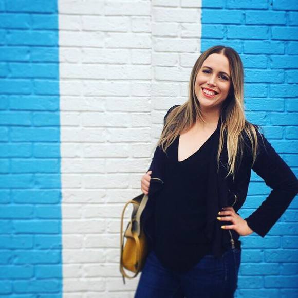 Meet your Posher, Anna - Picture 1 of 1